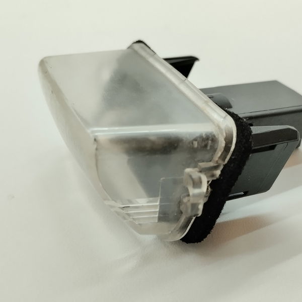 Luz De Placa Peugeot 207 Passion Xr S 2010