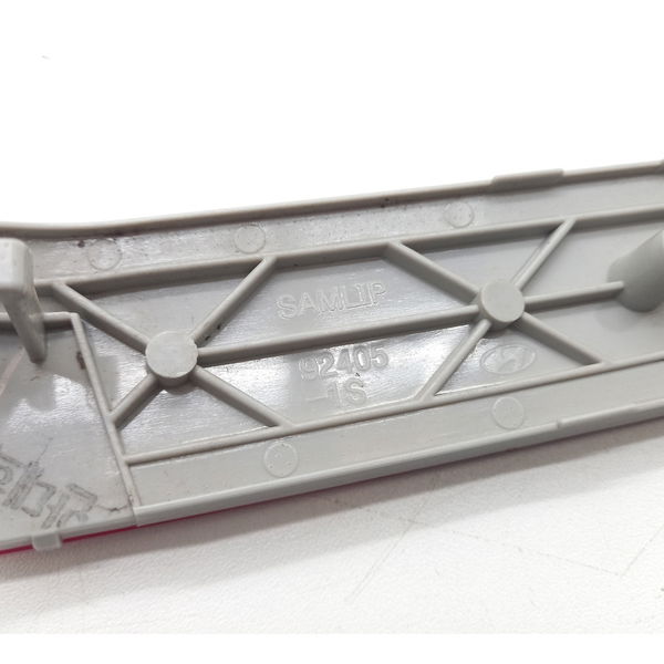 Olho De Gato Traseiro Esquerdo Hyundai Hb20 1.0 Unique 2019