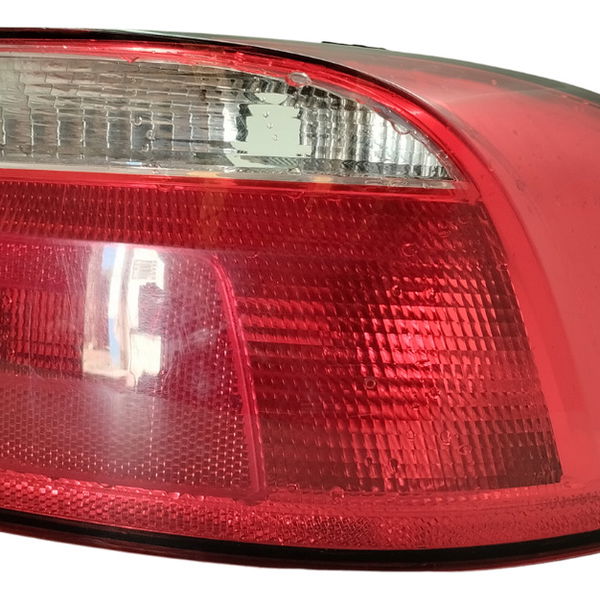 Lanterna Traseira Direita Vw Voyage Mbv 2017