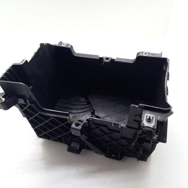 Caixa Suporte Da Bateria C/detalhe Renault Fluence 2.0 2014