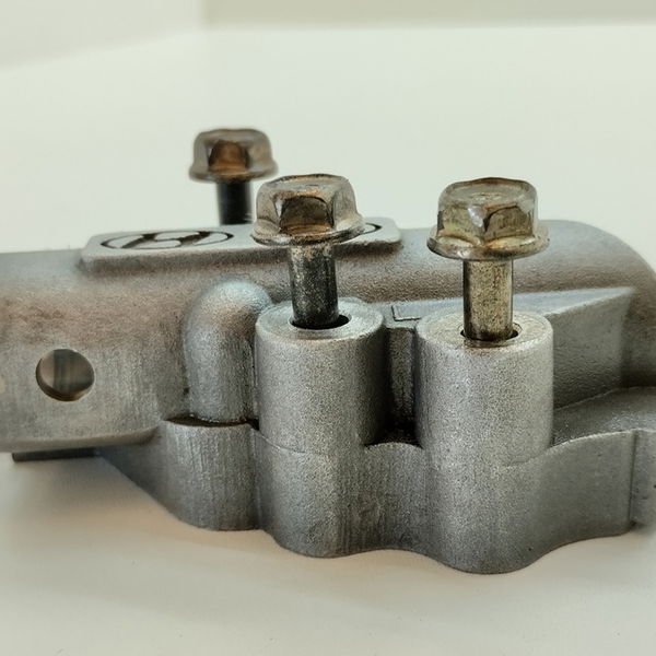 Suporte Solenoide Do Cabeçote Esquerdo Azera 3.0 2012