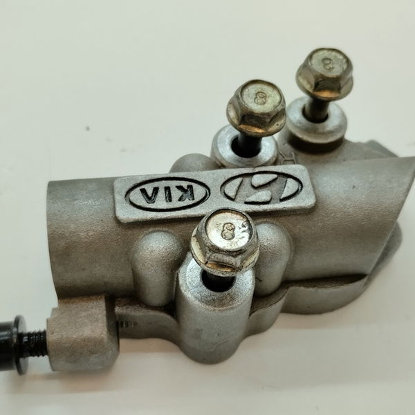 Suporte Solenoide Do Cabeçote Direito Azera 3.0 2012