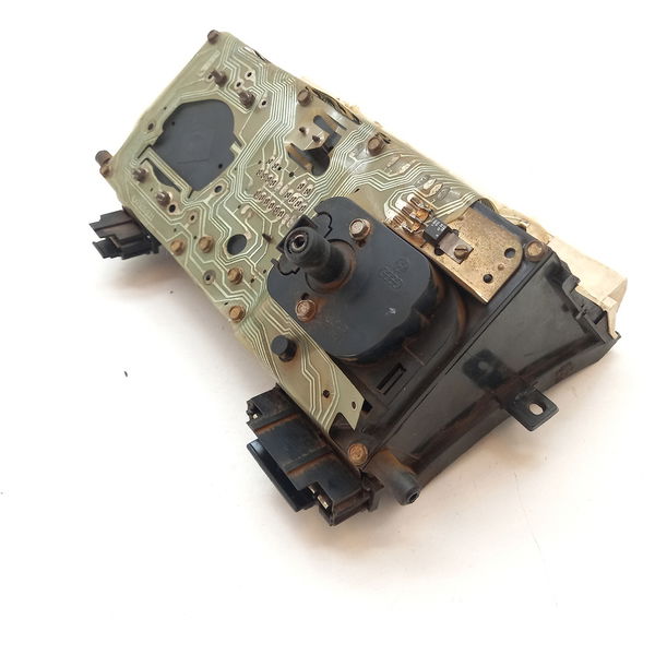 Painel De Instrumentos Com Detalhe Vw Parati Cl 1.6 1994