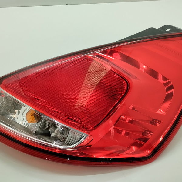 Lanterna Traseira Direita Ford Fiesta Titanium 1.6 2015
