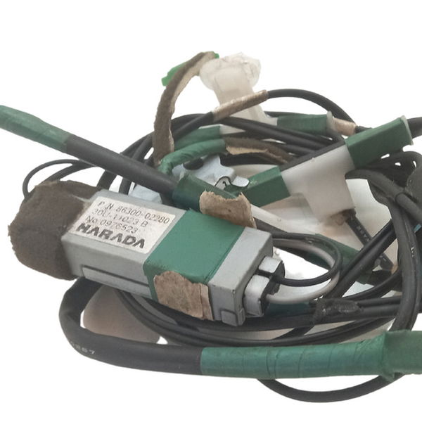 Módulo Amplificador Da Antena Toyota Corolla Xei 2.0 2012