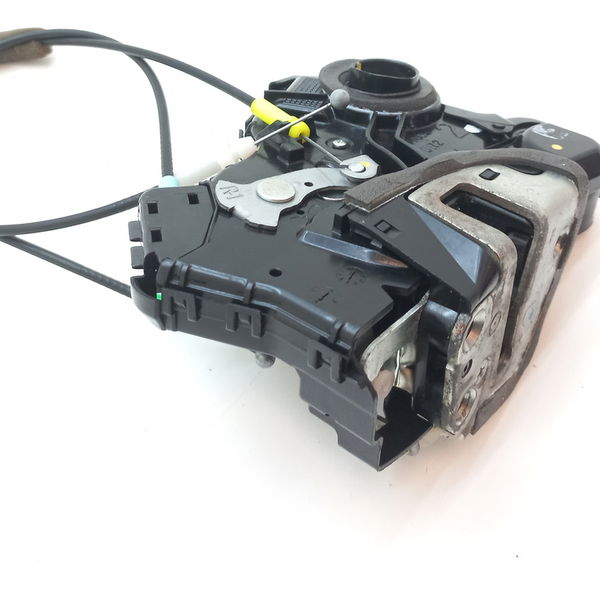 Fechadura Porta Dianteira Direita Toyota Corolla 2.0 2012