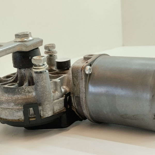 Motor Limpador Do Parabrisa Detalhe Plug Corolla Xei  2012