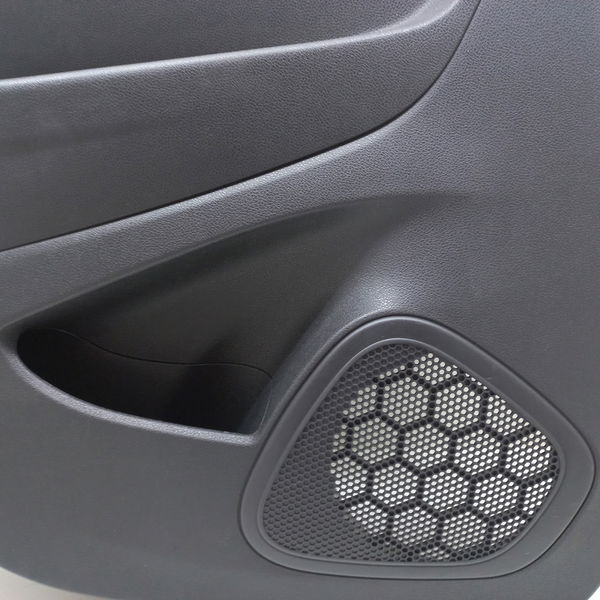 Forro Da Porta Traseira Esquerda Renault Captur 1.6 2019