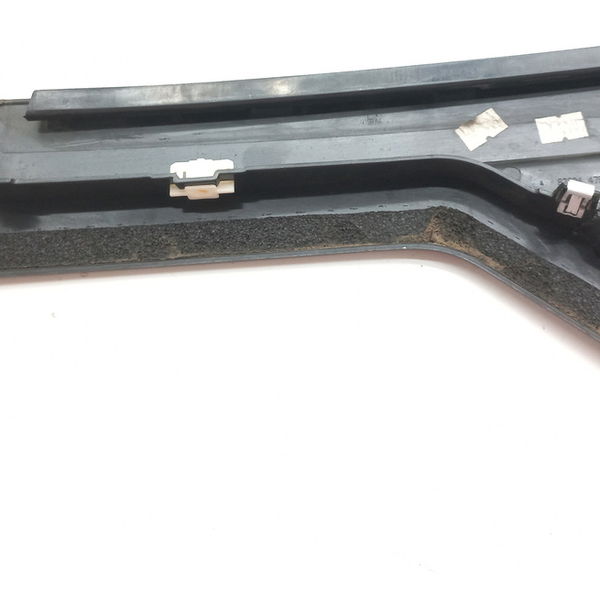 Acabamento Coluna Traseira Direita Renault Captur 1.6 2019