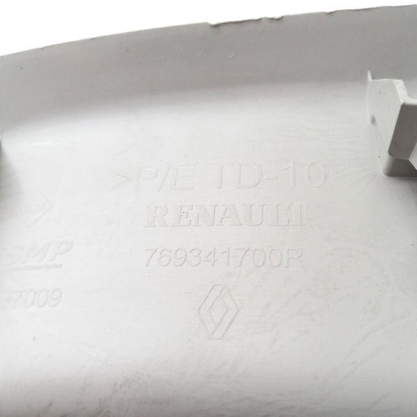 Acabamento Do Porta Mala Direito Renault Captur 1.6 2019