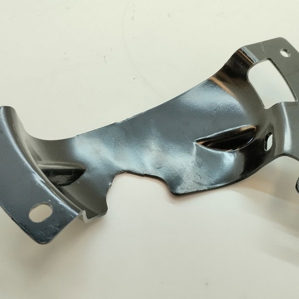 Suporte Da Tampa Do Tanque Ford Bronco Sport 2.0 2021
