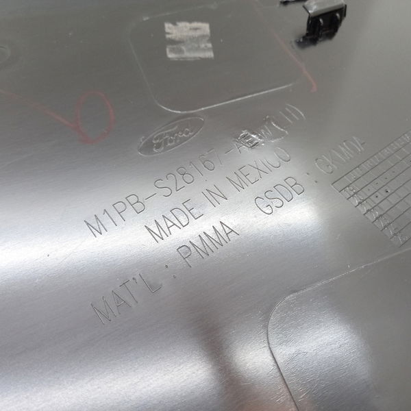 Acabamento Coluna Tras Esquer C/detalhe Bronco Sprt 2.0 2021