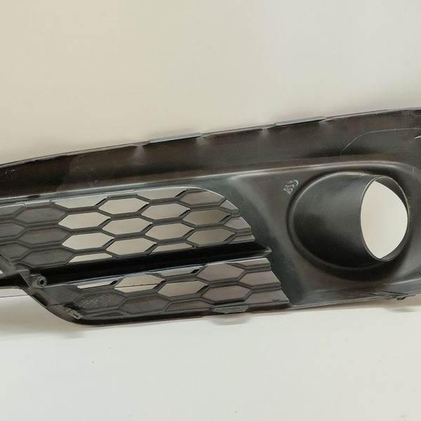 Moldura Farol De Milha Direita Honda Civic 2018