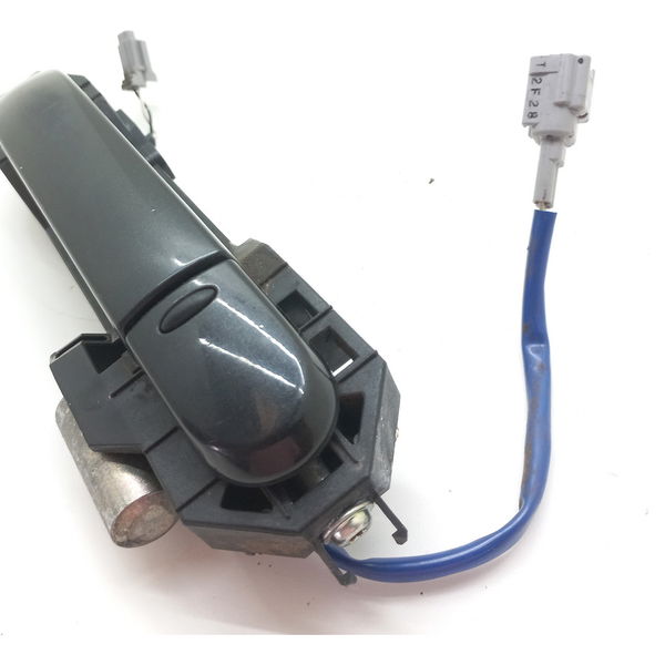 Maçaneta Externa Dianteira Direita Nissan Livina Sl 1.8 2013