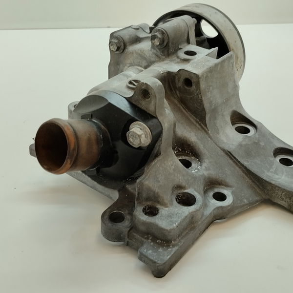 Suporte Do Alternador Nissan Livina Sl 1.8 2013