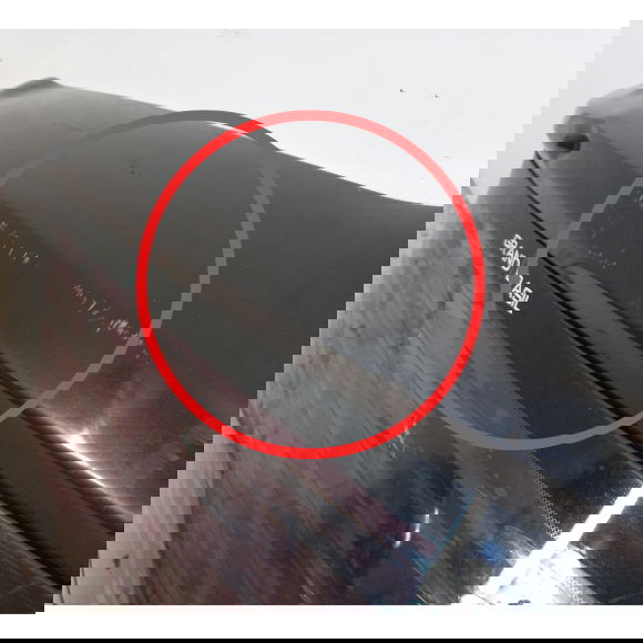 Tampa Traseira Com Detalhe Nissan Grand Livina Sl 1.8 2013