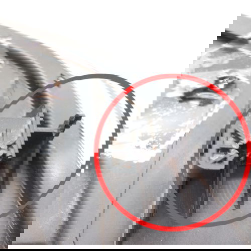 Farol Direito Com Detalhe Chevrolet Tracker 12t 2021