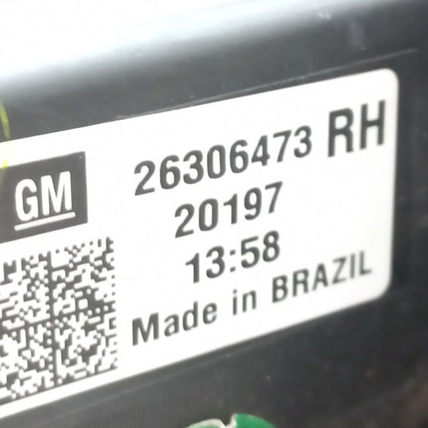 Farol Direito Com Detalhe Chevrolet Tracker 12t 2021
