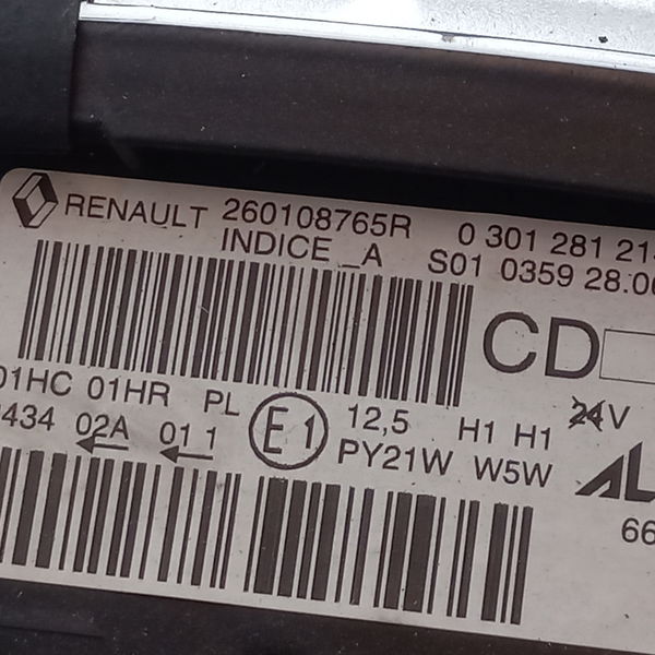 Farol Lado Direito Com Detalhe Renault Captur 1.6 2019