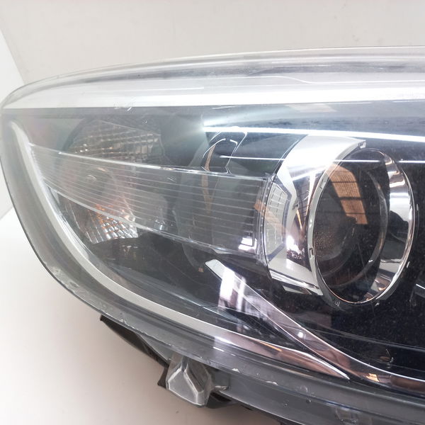 Farol Lado Direito Com Detalhe Renault Captur 1.6 2019