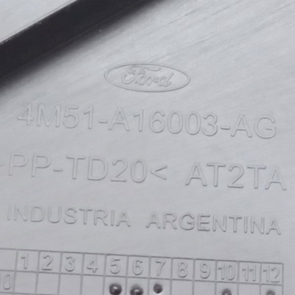 Acabamento Retrovisor Direito Ford Focus 1.6 2013