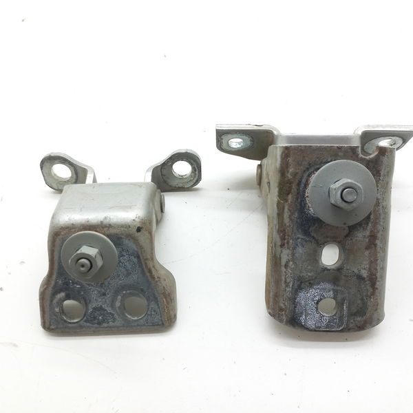 Dobradiça Porta Traseira Direita Ford Ranger Lx 13p 2009