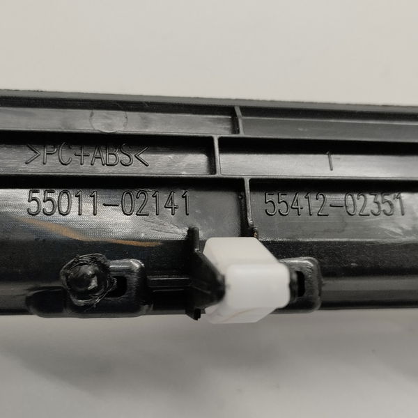 Moldura Difusor De Ar Central Toyota Corolla Xei 2.0 2017