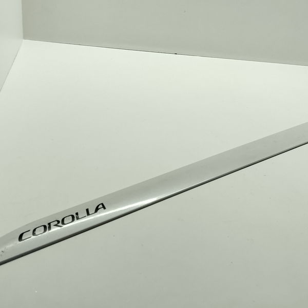 Friso Lateral Da Porta Dianteiro Esquerdo Corolla 2.0 2017