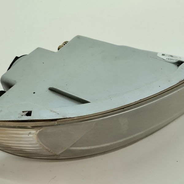 Farol De Milha Com Detalhe Toyota  Filder 1.8 2007