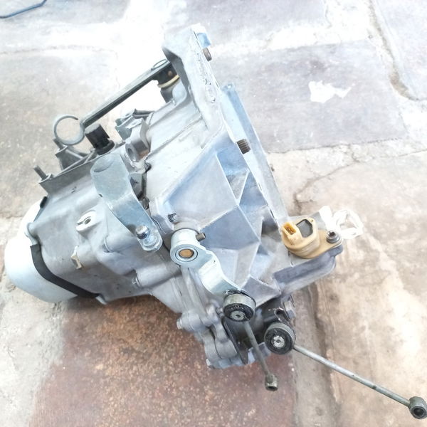 Caixa De Cambio Peugeot 206 Sw Presence 1.4 2008