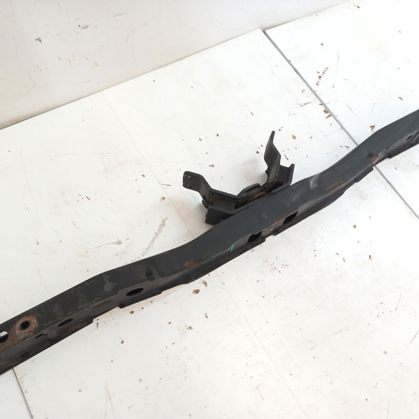 Travessa Da Caixa De Cambio Toyota Hilux Sw4 Diesel 2011
