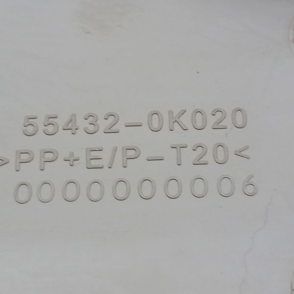 Acabamento Inferior Do Painel Toyota Hilux Sw4