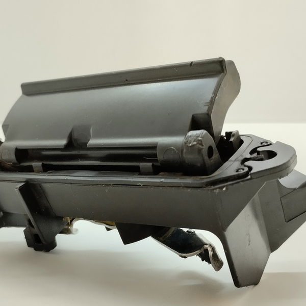 Maçaneta Da Tampa Traseira Hilux Sw4 Diesel 2011
