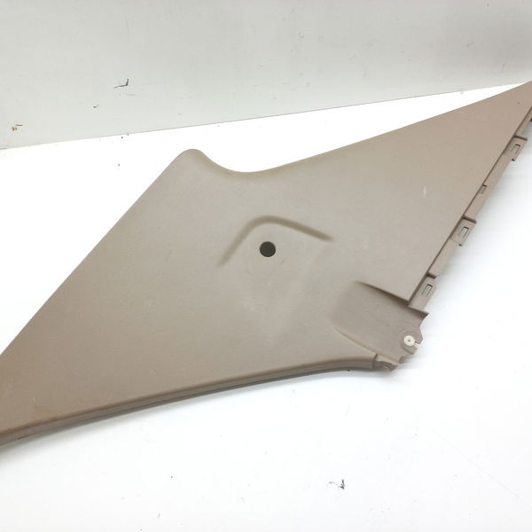Acabamento Porta Mala Direito Toyota Hilux Sw4 Diesel 2011