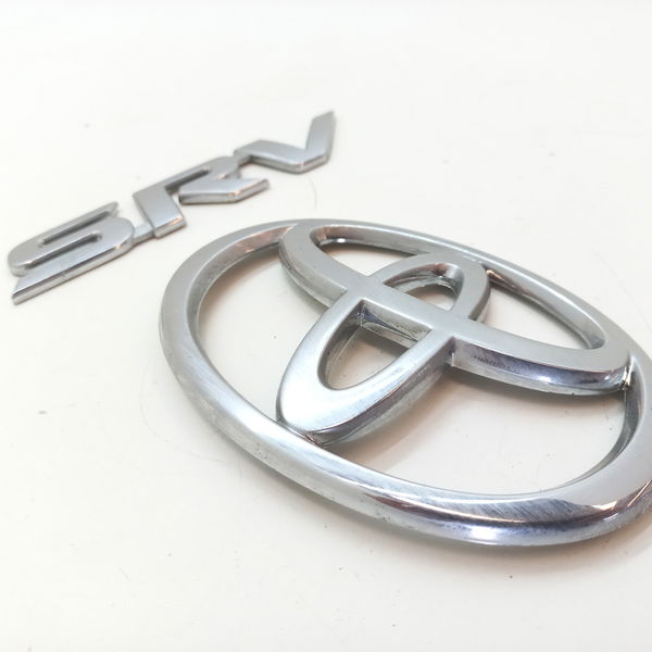 Emblemas Toyota Hilux Sw4 Diesel 2011