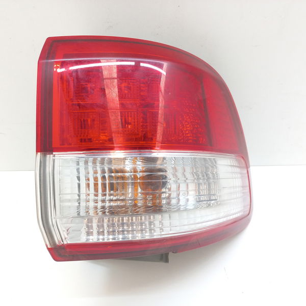Lanterna  Canto Traseira Esquerda Hilux Sw4 Diesel 2011