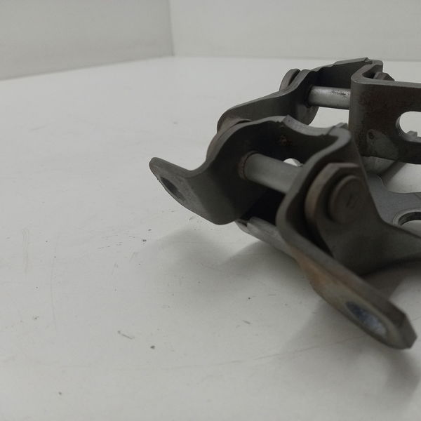 Dobradiça Porta Dianteira Direita  Hilux Sw4 Diesel 2011
