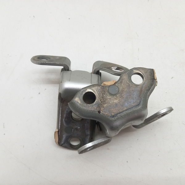 Dobradiça Porta Traseira Direita Hilux Sw4 Diesel 2011
