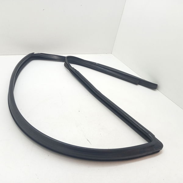 Guarnição Porta Dianteira Esquerda Hilux Sw4 Diesel 2011