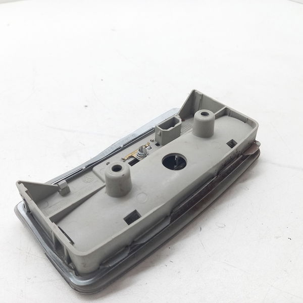 Luz Cortesia Do Teto Vw Gol 1.6 2022