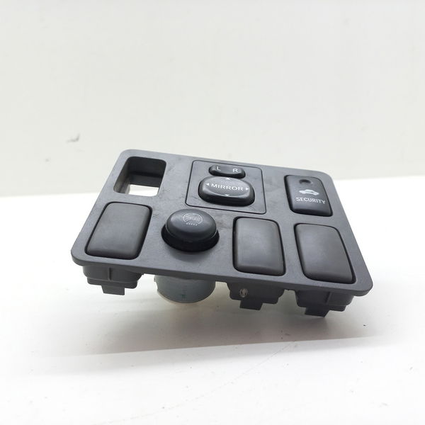 Botao Regulagem Retrovisor Hilux Srv 3.0 Diesel 2015
