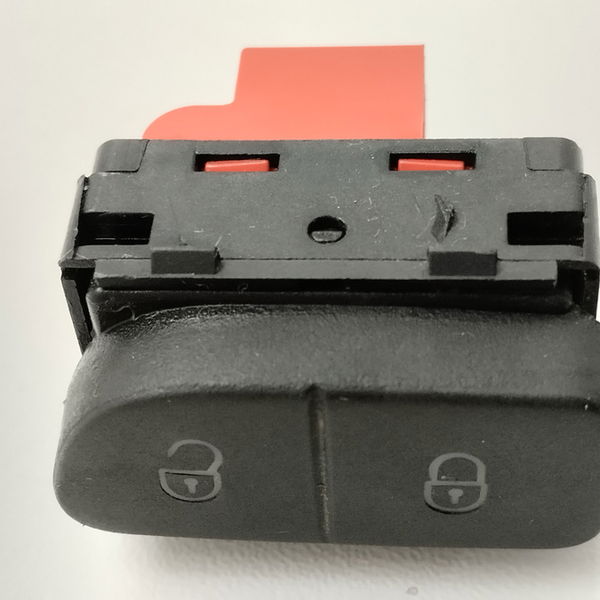 Botão Trava Destrava Da Porta Vw Gol 1.6 2022