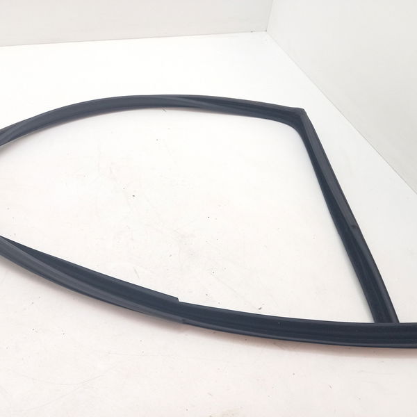 Guarniçao Porta Traseira Esquerda  Vw Gol 1.6 2022