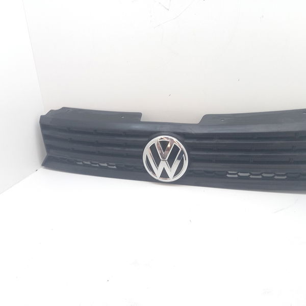 Grade Dianteira Com Detalhe Vw Gol 1.6 2022