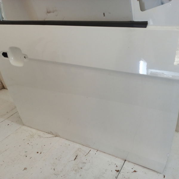 Porta Dianteira Direita Fiat Siena Essence 1.6 2018