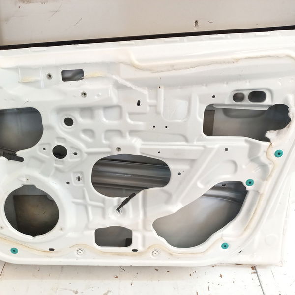 Porta Dianteira Direita Fiat Siena Essence 1.6 2018