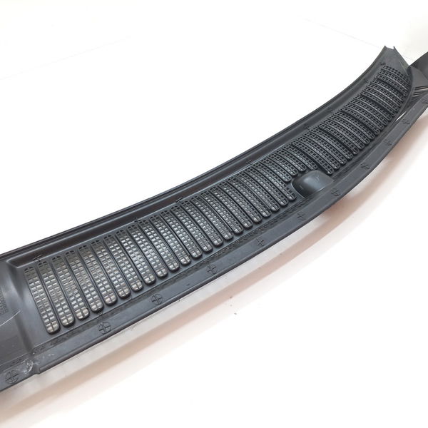 Grade Churrasqueira Lado Direito Vw Voyage 1.6 2021