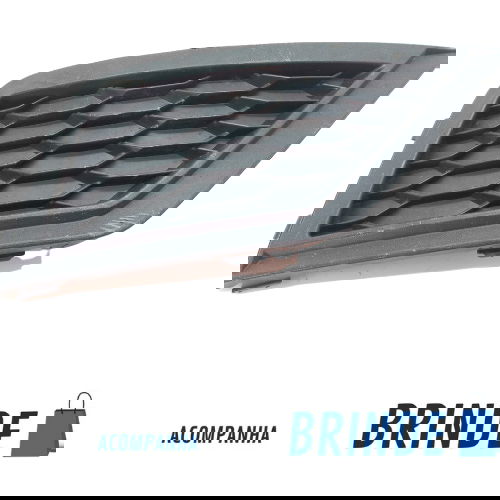 Moldura Farol De Milha Direito Vw Voyage 1.6 2021