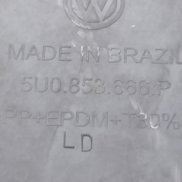 Moldura Farol De Milha Direito Vw Voyage 1.6 2021