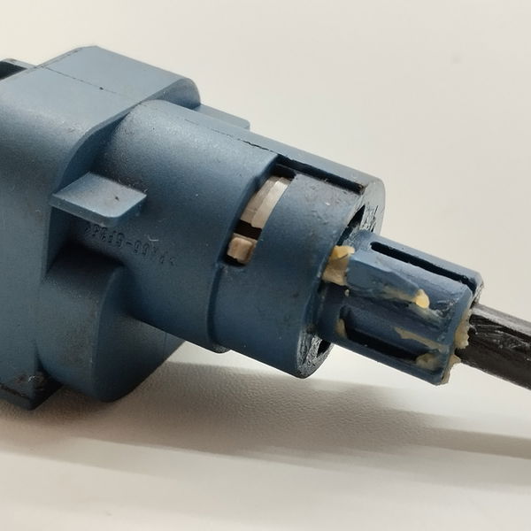 Interruptor Da Embreagem Volkswagen Voyage 1.6 2021